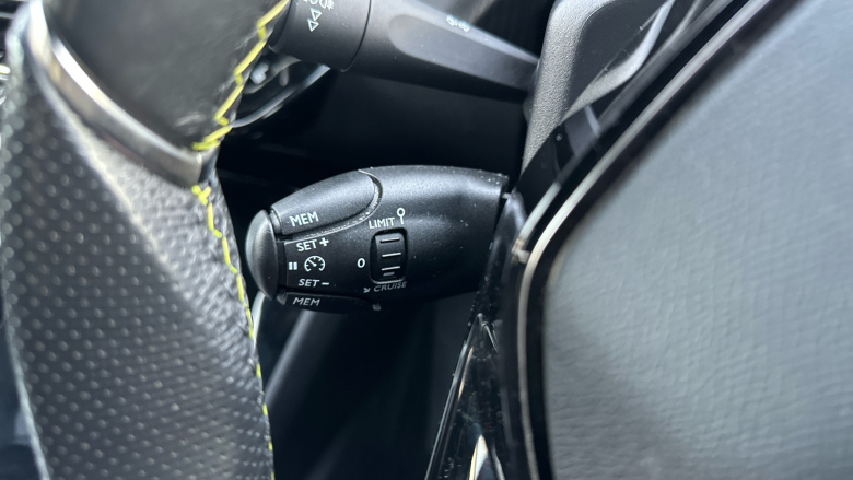 Peugeot 2008 100kW GT 50kWh 5dr Auto Electric Estate